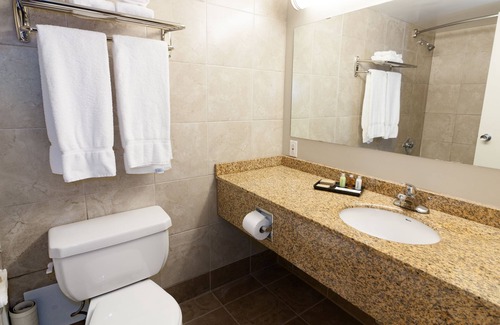 Lloydminster Hotel | BCMInns Lloydminster