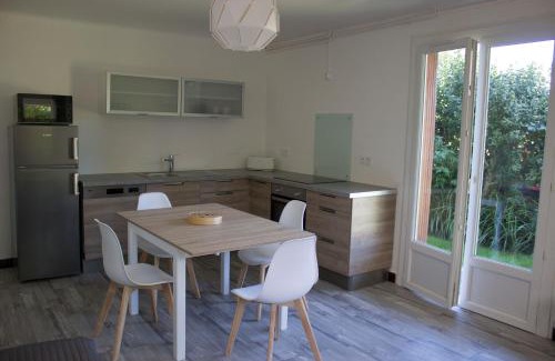 Bagneres-de-Bigorre Apartment | BdB nid douillet au rdc rando ressourçante