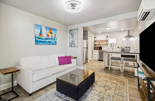 Ocean Cay Apartment | Beach 5 Villas - Immaculate 300 steps from the Ocean