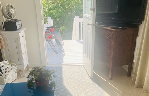 Conception Bay South Apartment | Beach Access - Ultra Comfortable