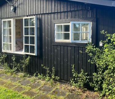 Holloselund House | Beach And Forest Close To Tisvilde House