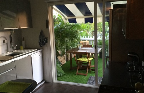 L'Autre-Bord Apartment | Beach at 100m▪ Sea view▪ Apartment classified 3*quiet▪ garden with trees▪1 bedroom