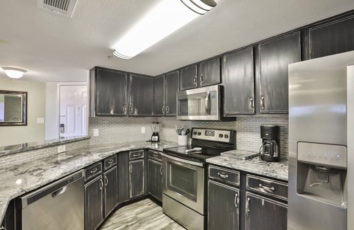 Clearwater Condo | "Beach Blessing 2"/2 Bed & 2 Full Baths