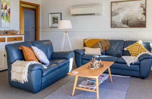 Bicheno House | Beach Break - Diamond Island