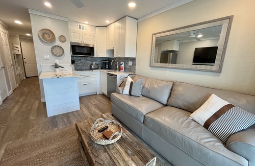 Galveston Condo | Beach Chair Service Incl ☀️ Beach Shack