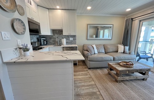 Galveston Condo | Beach Chair Service Incl ☀️ Beach Shack