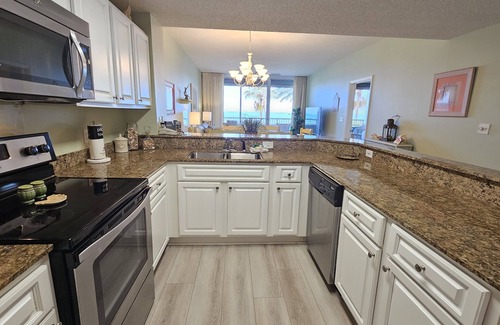 Fort Morgan Condo | Beach Club 3rd Floor, on Gulf, King/Queen/Sofa Sleep, WIFI, Pool
