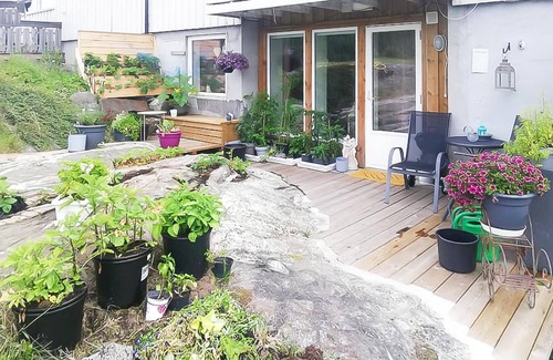 Oyslebo Apartment | Beach front apartment in øyslebø