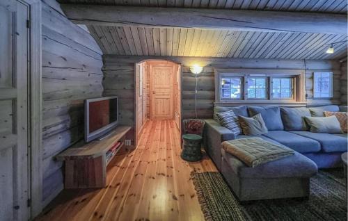 Dølemo House | Beach Front Home In Dølemo With Wifi