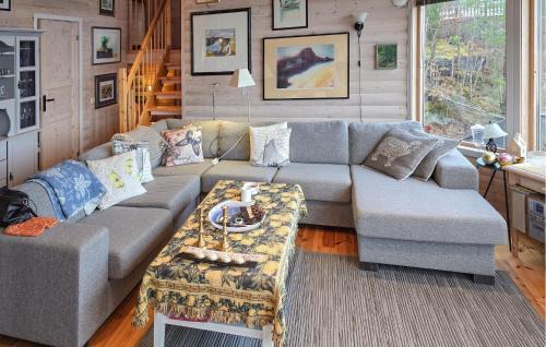 Hardangerfjord House | Beach Front Home In Omastrand