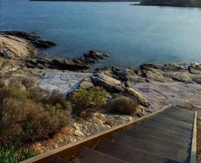 Megas Gialos Villa | Beach front Majestic Villa