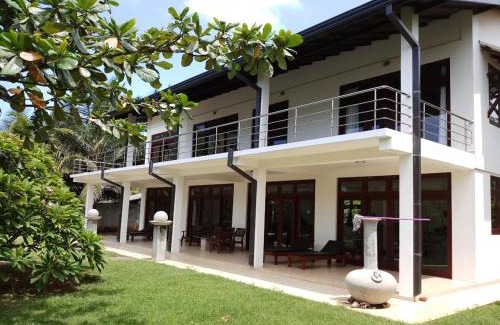 Nilaveli Villa | Beach Front Villa Nilaveli
