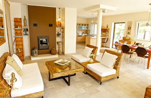 Cove Osibova (Milna) Villa | Beach Front Villa, Private Garden, In Quiet Bay, With Boat Mooring