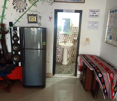 Addalachchenai House | Beach Guest House Addalaichenai