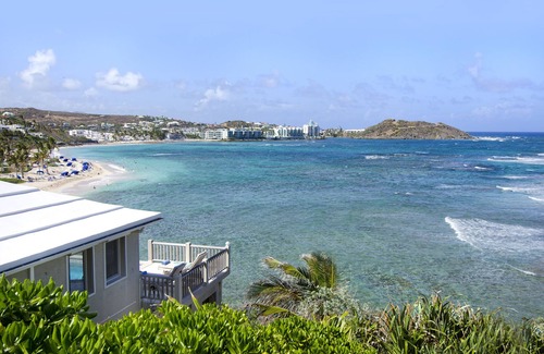 Dawn Beach Estates House | Beach House Younes - oceanfront 2 bedr villa - by Island Properties Online