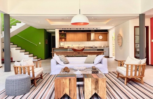 Jaua House | Beach House 4 suites and swimming pool. Comfort and privacy just a few steps from the sea