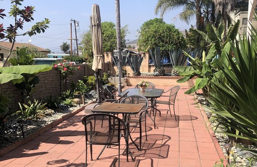 La Conchita House | Beach house on the beach!