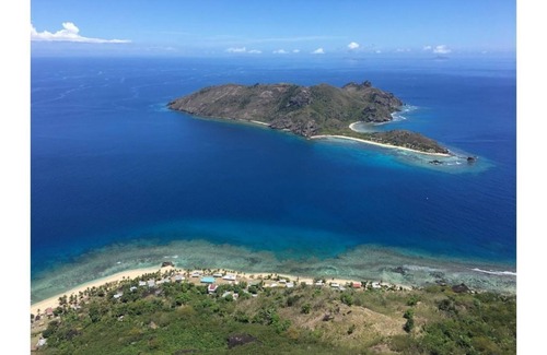 Waya Lailai House | BEACH HOUSE WITH WIFI Wayasewa Island, YASAWA.