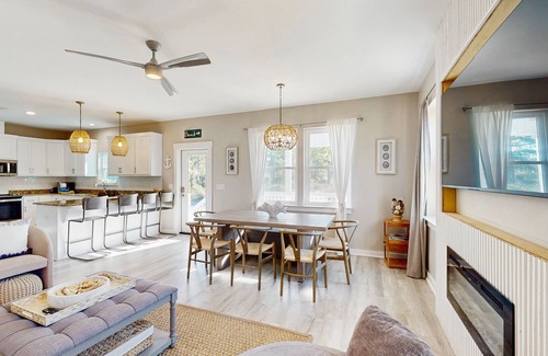 Cape San Blas House | Beach retreat with open layout, AC, private pool, fire pit & grill