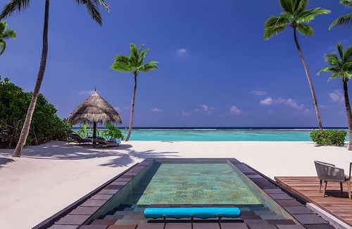Reethi Rah Hotel | Beach Villa Two Queen Beds at One&Only Reethi Rah, Balcony With Beach View!