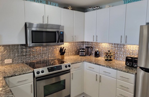 Panama City Beach Condo | BEACHFRONT 2nd floor Spectacular Condo 2 BR/2 BA Sleeps 8 Adults!