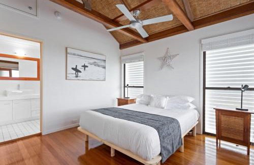 Warana House | Beachfront 3-Bed with Private Pool & Fireplace