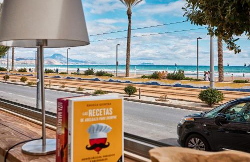 Coveta Fuma Apartment | Beachfront apartment with private Taberna - By Welcomely