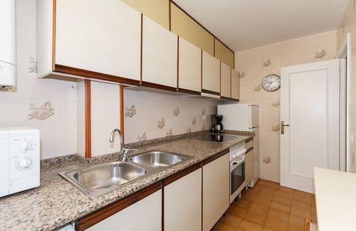 Vilafortuny Apartment | Beachfront Apartment with Pool · UHC SOL DE ESPAÑA 208