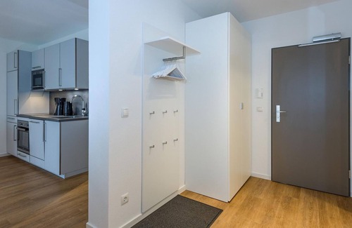 Bensersiel Apartment | Beachfront apartment with terraces incl. parking, use of swimming pool & sauna