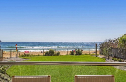 Avoca Beach Apartment | Beachfront Avoca Beach - Soundwaves 1