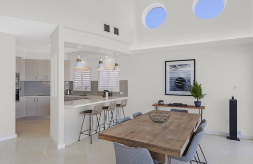 Avoca Beach Apartment | Beachfront Avoca Beach - Soundwaves 2