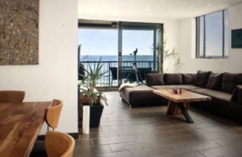 Narrabeen Apartment | Beachfront Beauty (avail 04-11/23)