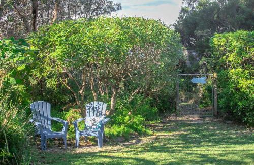 Mollymook Beach House | Beachfront Bliss on Mollymook Beach