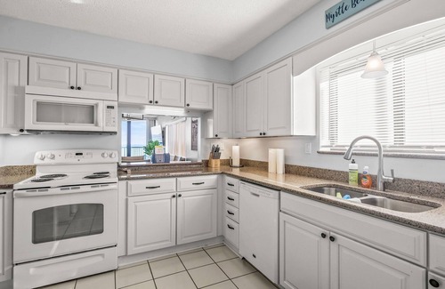 Myrtle Beach Condo | Beachfront Bliss Private Corner Unit Endless Views