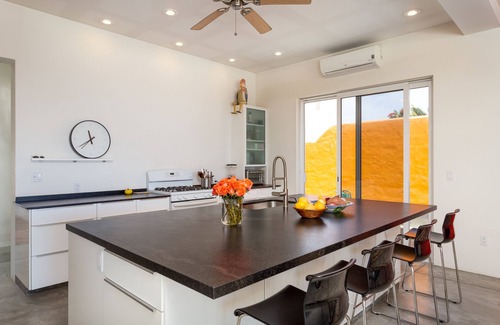 Los Barriles House | Beachfront Contemporary The Heart Of Los Barriles! New 1/1 Guest Casita!