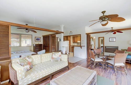 Wainiha Condo | Beachfront Escape w/Old Hawai'i Feeling - Fall Asleep Listening to the Waves