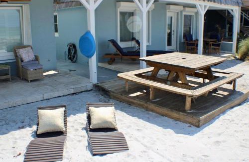 Indian Shores Apartment | Beachfront House