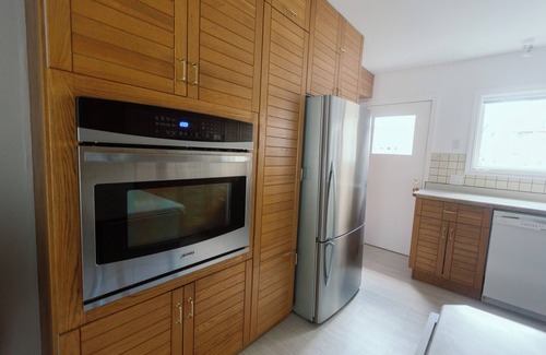 Okanagan-Similkameen Apartment | Beachfront Spacious 3 Bedroom Family Suite