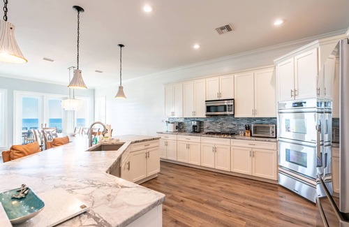 Fort Bay House | BEACHFRONT UPSCALE Big Chill 2 Masters! Between Rosemary Beach & Pier Park
