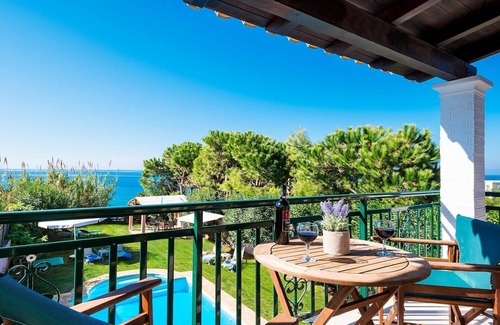 Agios Matthaios Villa | Beachfront Villa Rania