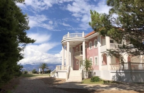 Eleonas Villa | Beachfront Villa with Majestic Views - Peloponnese - 2 hours West of Athens