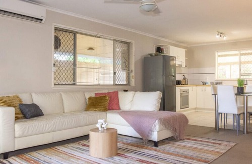 Bracken Ridge House | Beachside Bliss - 3BR Home
