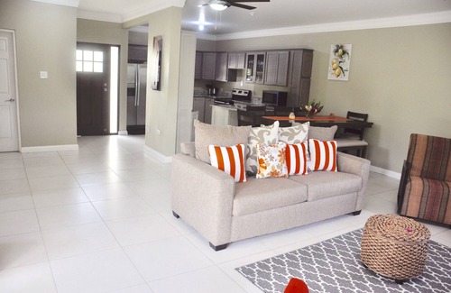 Mammee Bay Villa | Beachside, Gated and Private Villa