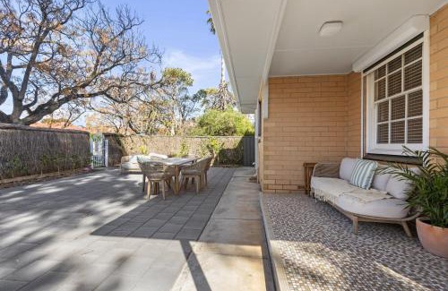Brighton House | Beachside House with Garage and Outdoor Space