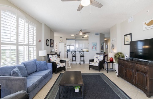 Ono Island Condo | Beachside Retreat: Unwind in Style at Beach Colony's Beachfront Condo!