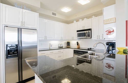 Ono Island Condo | Beachside Retreat: Unwind in Style at Beach Colony's Beachfront Condo!
