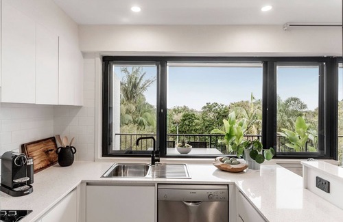 Byron Bay House | Beachside Serenity