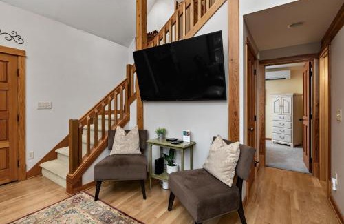 Nellysford House | Bear Luxury with Wintergreen Advantage