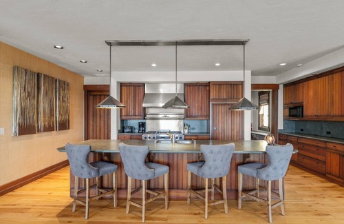 Kremmling House | Bears Den, Bears Den - A luxury home away from it all!