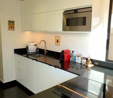 Quartier de la Boule - Champs-Pierreux Apartment | Beau Duplex à Nanterre F4 grande terrasse